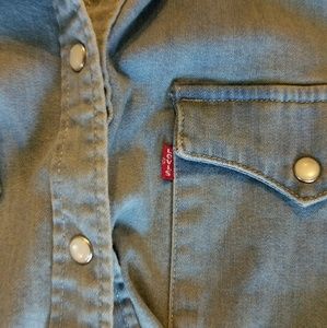 Levi's Tops - Levi's denim button up Levi's Tops - Levi's denim button up